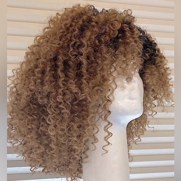 Women’s Curly Ombré Honey Brown Black Full Wig Synthetic Voluminous NWT - Picture 4 of 11